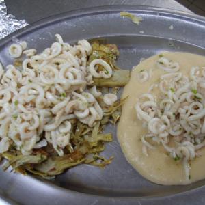 Calamari Sout Con Carciofi E Crema Di Cannellini